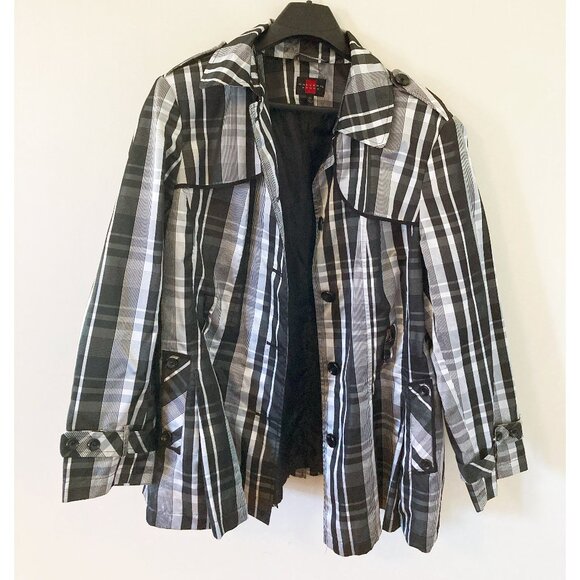 Gallery Woman Buffalo Plaid black, gray and white Rain Trench Coat Size XXL 2X - Picture 1 of 7